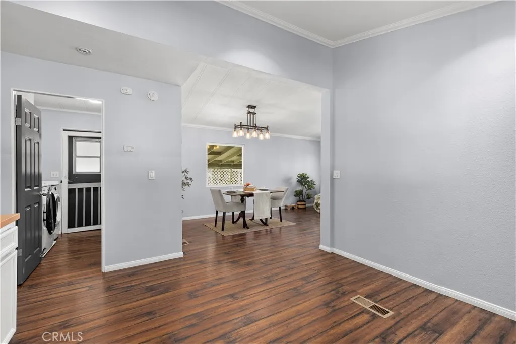 https://cdn.realtyfeed.com/cdn/127/306736253/91a82103207eed6294288ddd28d45a5d.webp
