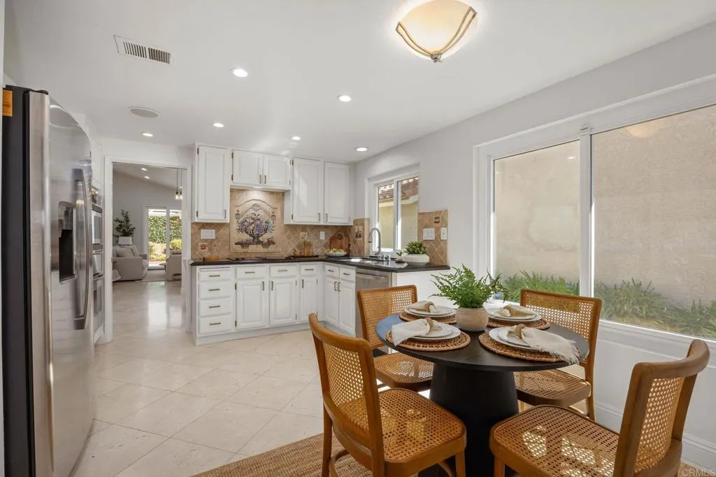 https://cdn.realtyfeed.com/cdn/127/306736269/2850b981f3a41f9fac4b99add326c5eb.webp