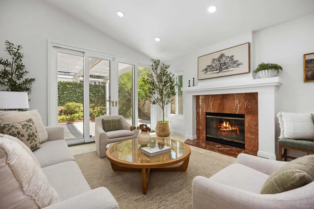 https://cdn.realtyfeed.com/cdn/127/306736269/e1c25d2927bd4f9dc914994125461a5b.webp