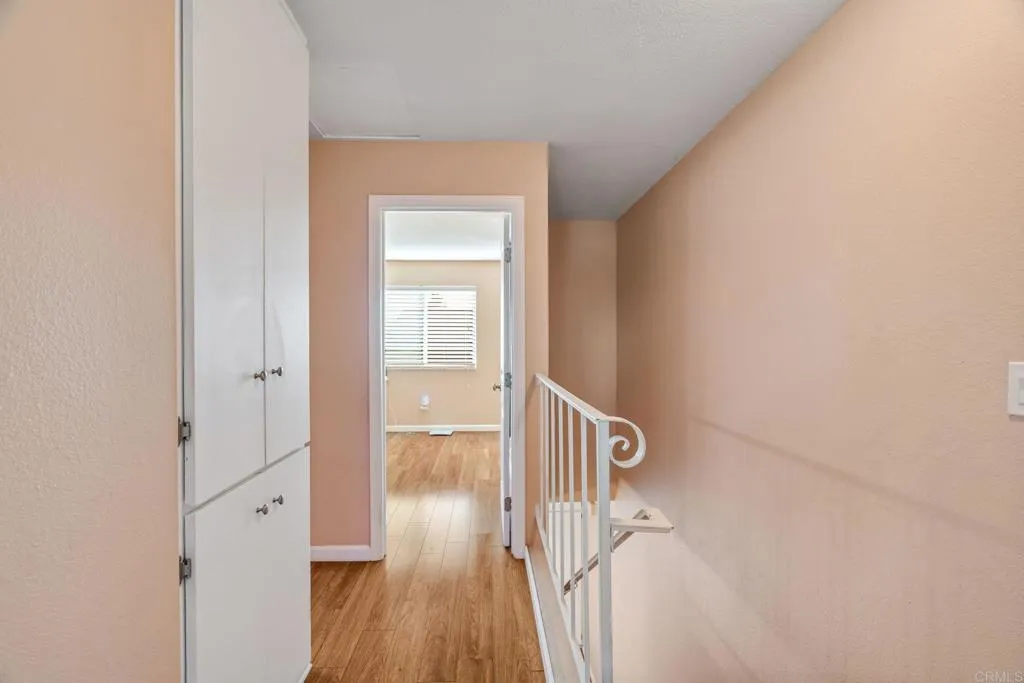 https://cdn.realtyfeed.com/cdn/127/306736315/2ef97bf556be671da398dd379b0f974f.webp