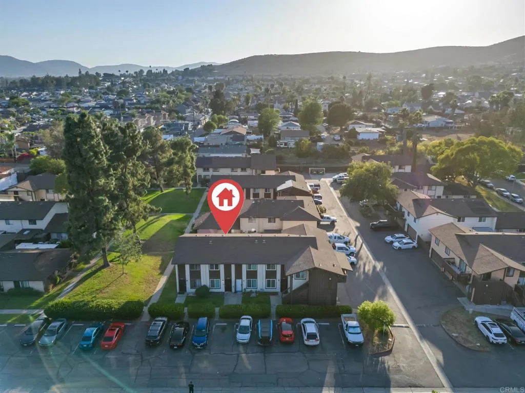 https://cdn.realtyfeed.com/cdn/127/306736315/783dc337b7a965edbac5f8c6cd8e86e3.webp