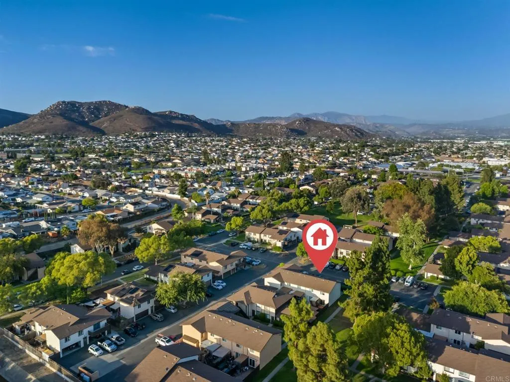 https://cdn.realtyfeed.com/cdn/127/306736315/9d152a4df25309b772eeddebc52124f5.webp