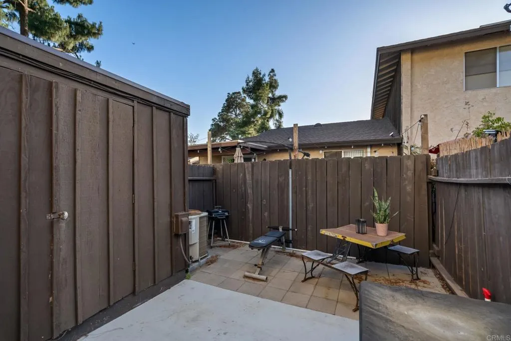 https://cdn.realtyfeed.com/cdn/127/306736315/ca461b4f84af493956e7aaeeb4d6d815.webp