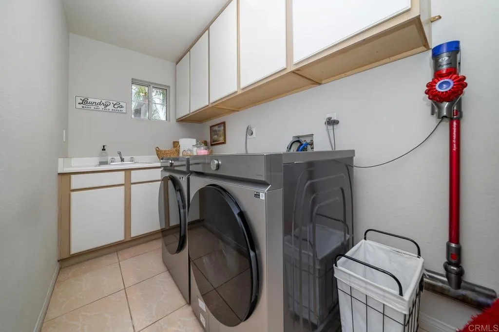 https://cdn.realtyfeed.com/cdn/127/306736334/018b626aec9175bcfb74b6e96f310bd9.webp