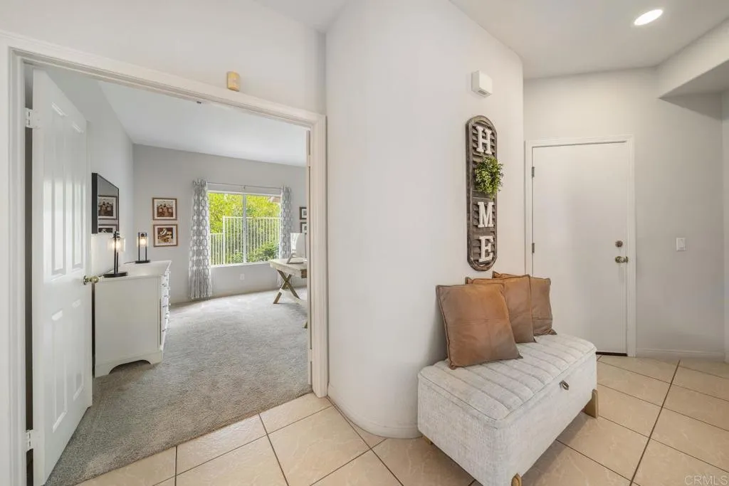 https://cdn.realtyfeed.com/cdn/127/306736334/9b2d4ab38956c38ef93282929fa804c5.webp