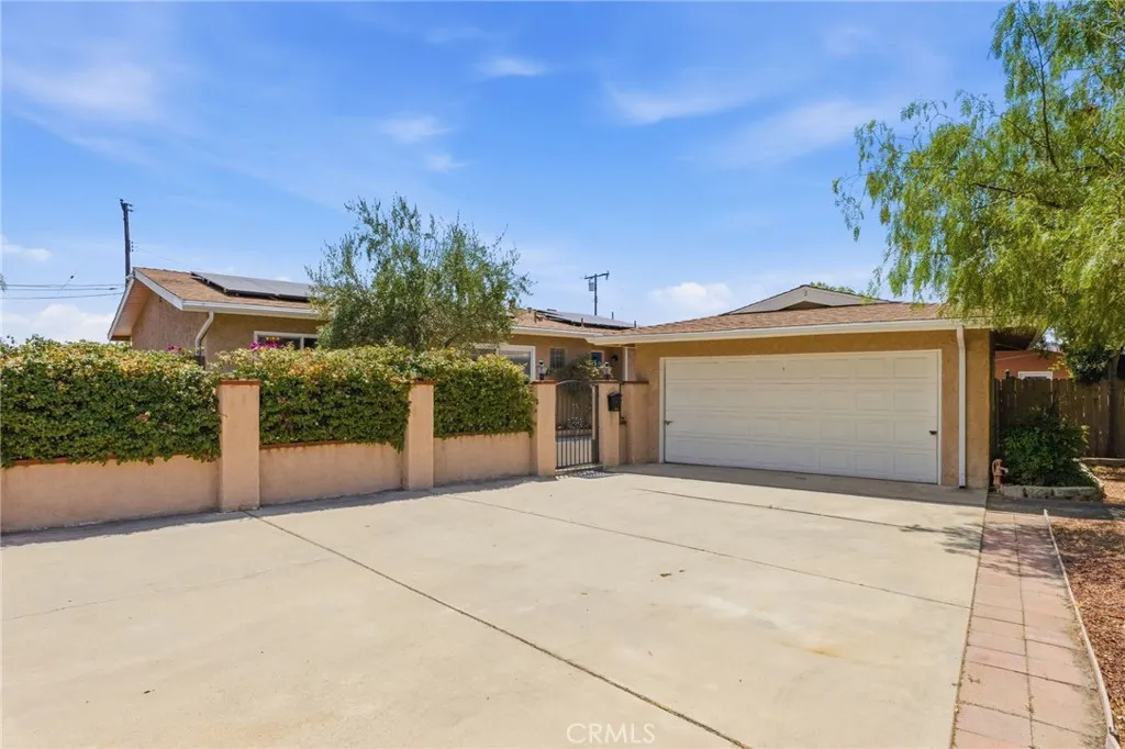 Claremont, CA 91711