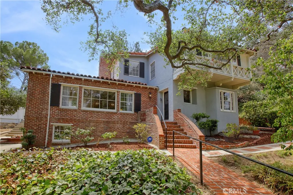 Glendale, CA 91208