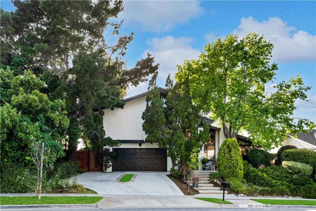 Newport Beach, CA 92660
