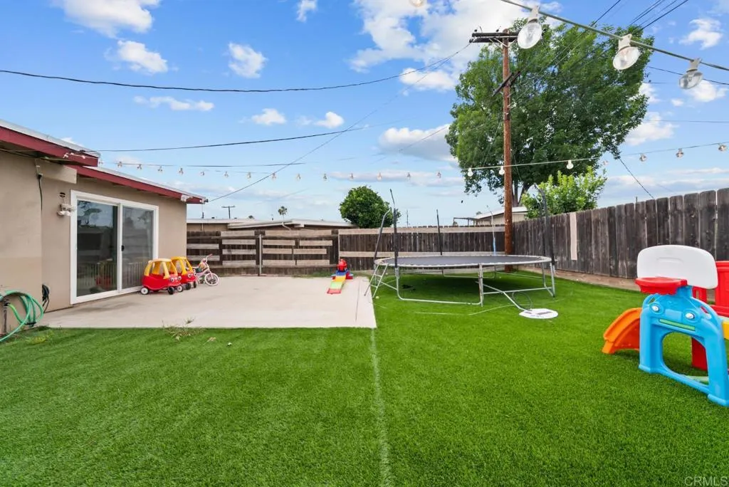 https://cdn.realtyfeed.com/cdn/127/306736473/517a335c1b542ac480d140d3eafc0ebb.webp