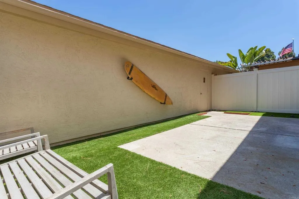https://cdn.realtyfeed.com/cdn/127/306736497/14bba5510aceb227af5ed429bf658174.webp