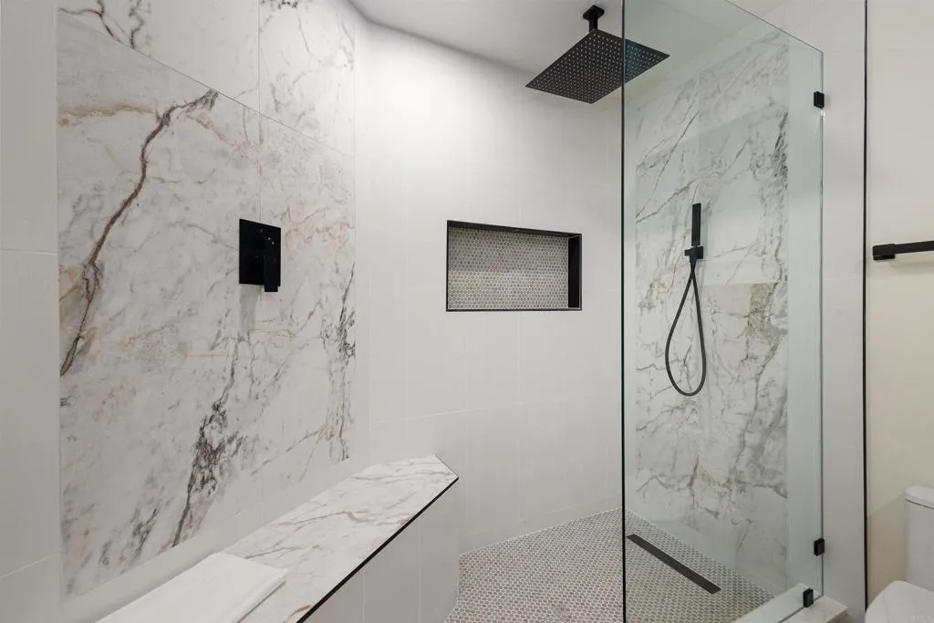 https://cdn.realtyfeed.com/cdn/127/306736498/ab209785062c2fb51f18bba51b7c3787.webp