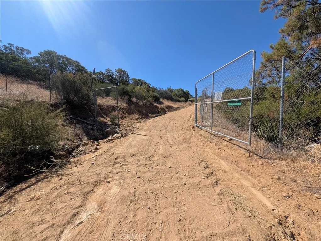 Anza, CA 92539