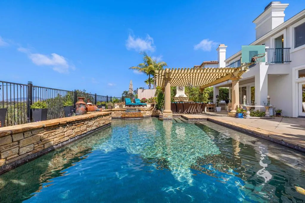 https://cdn.realtyfeed.com/cdn/127/306736530/09e032b346a2b40ece59beb54ccac6bd.webp