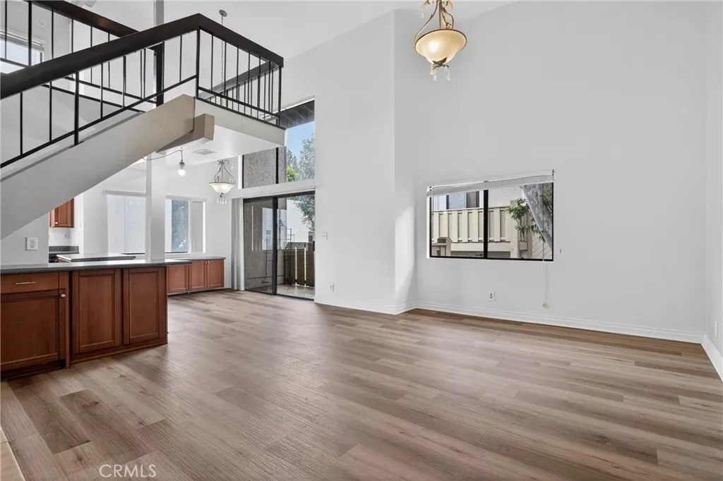 Tarzana, CA 91356