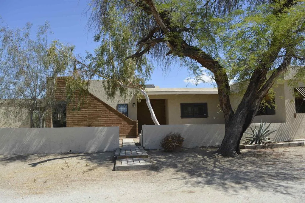 https://cdn.realtyfeed.com/cdn/127/306736546/614197591757b1fb45fa3580911827cf.webp