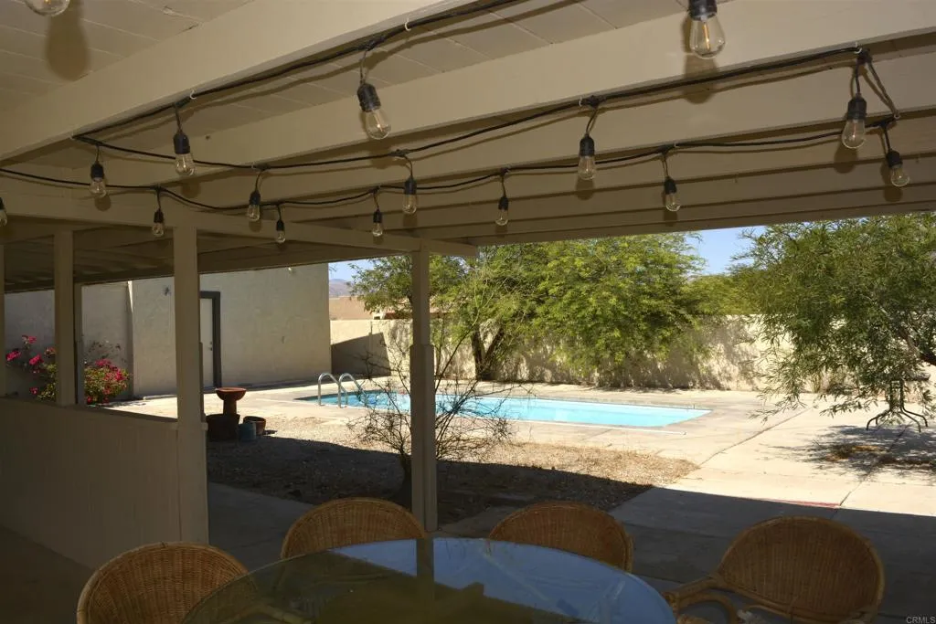 https://cdn.realtyfeed.com/cdn/127/306736546/9db33ea2f7bf06f8fa385077b80504a2.webp