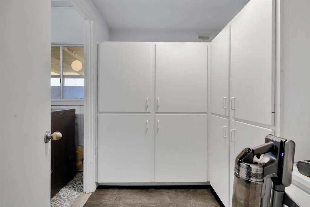 https://cdn.realtyfeed.com/cdn/127/306736546/bdec97cd414ee9722de702ca28f2ced3.webp