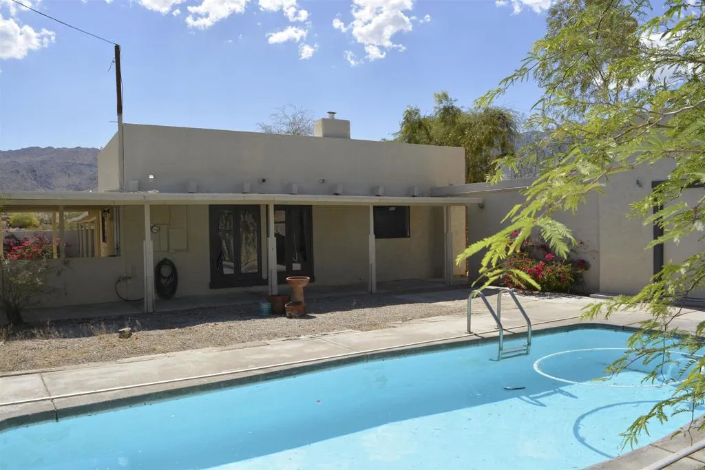 https://cdn.realtyfeed.com/cdn/127/306736546/d7a7326a7b82a9fa09a8a53aa7e958eb.webp