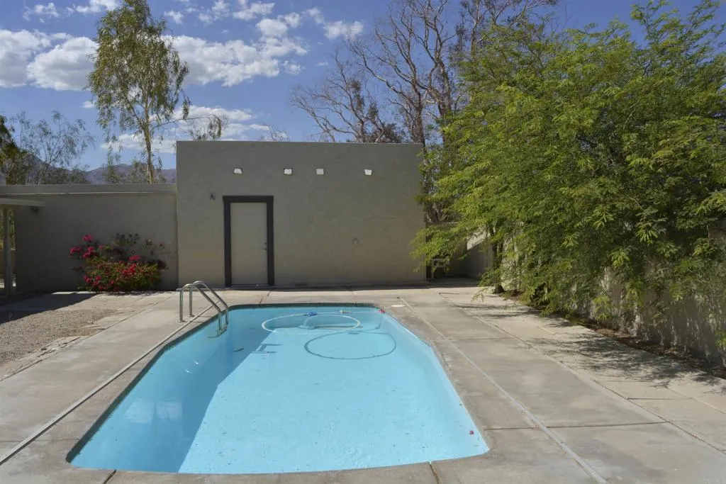 https://cdn.realtyfeed.com/cdn/127/306736546/db63b212b04829ab6087fca6d9b83cb2.webp