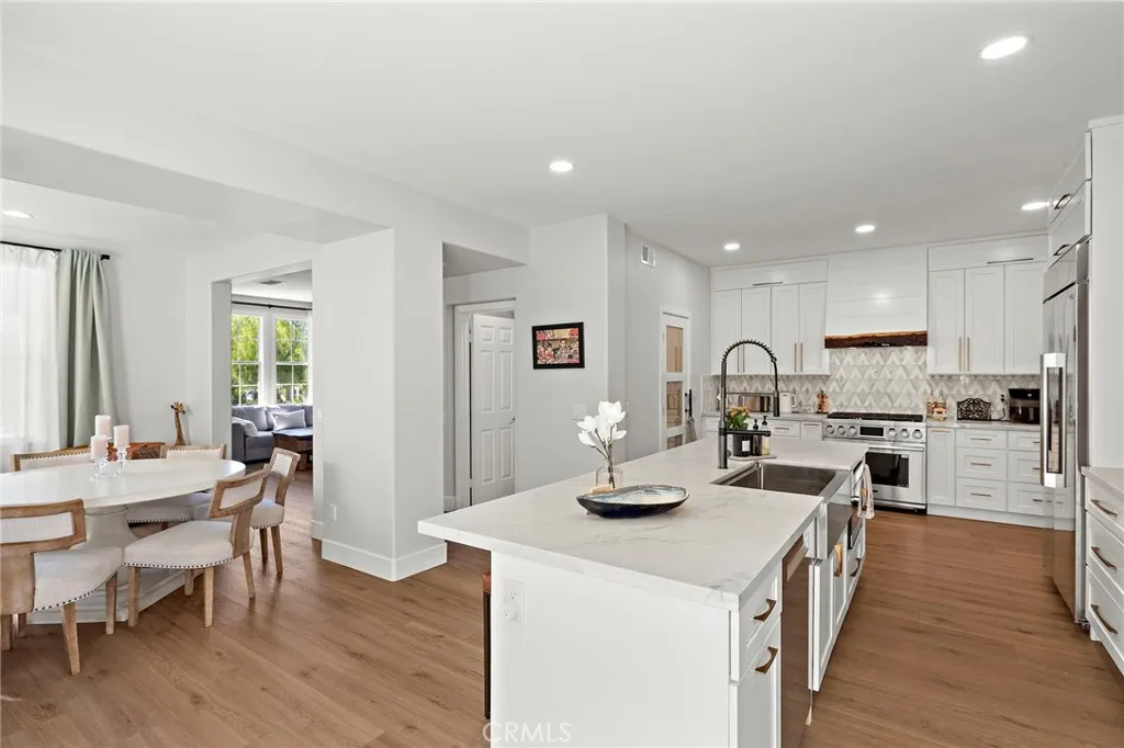 Ladera Ranch, CA 92694