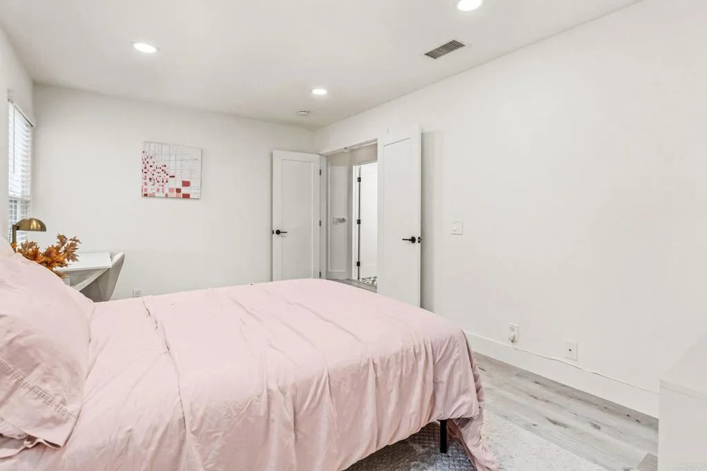 https://cdn.realtyfeed.com/cdn/127/306736563/aac0a4d49eebfd2c22640d91f3f47a1e.webp
