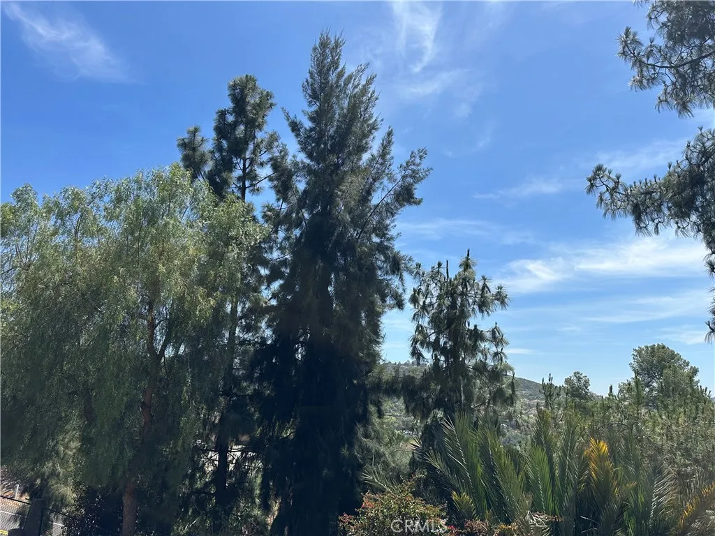 https://cdn.realtyfeed.com/cdn/127/306736568/05e9c2bba23ae50045dcb3b874593643.webp