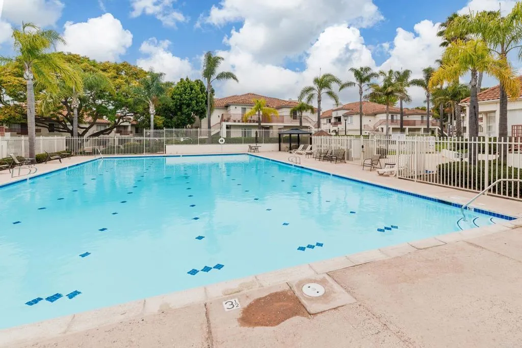 https://cdn.realtyfeed.com/cdn/127/306736572/37bf5759602bd9f30c66a9e376900133.webp