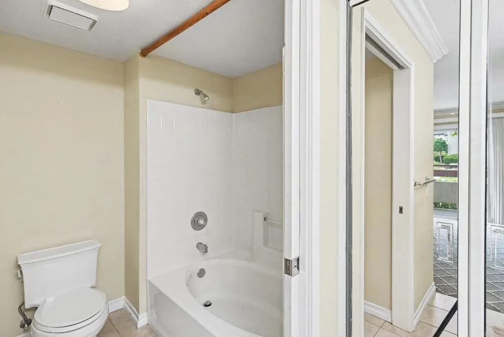 https://cdn.realtyfeed.com/cdn/127/306736572/f942f4e0fa9f58f03b87c3751d7529e6.webp