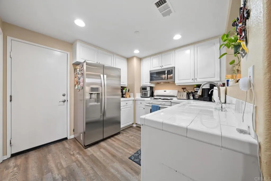 Photo #5: PTP2604336 Listing: Photo #5