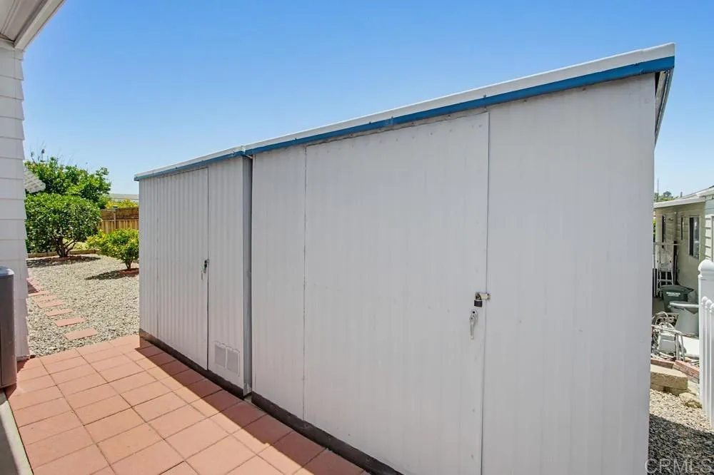 https://cdn.realtyfeed.com/cdn/127/306736599/0df9cd9245cfa914d9f4dc8f2e385a00.webp