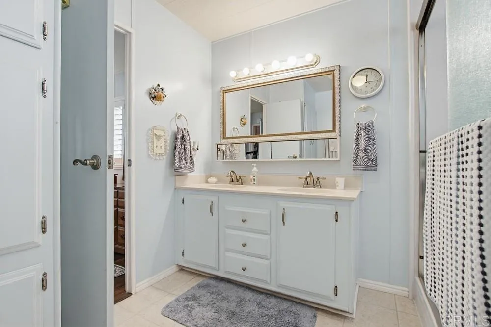 https://cdn.realtyfeed.com/cdn/127/306736599/2377507d13c817582310b33daf9c6f80.webp
