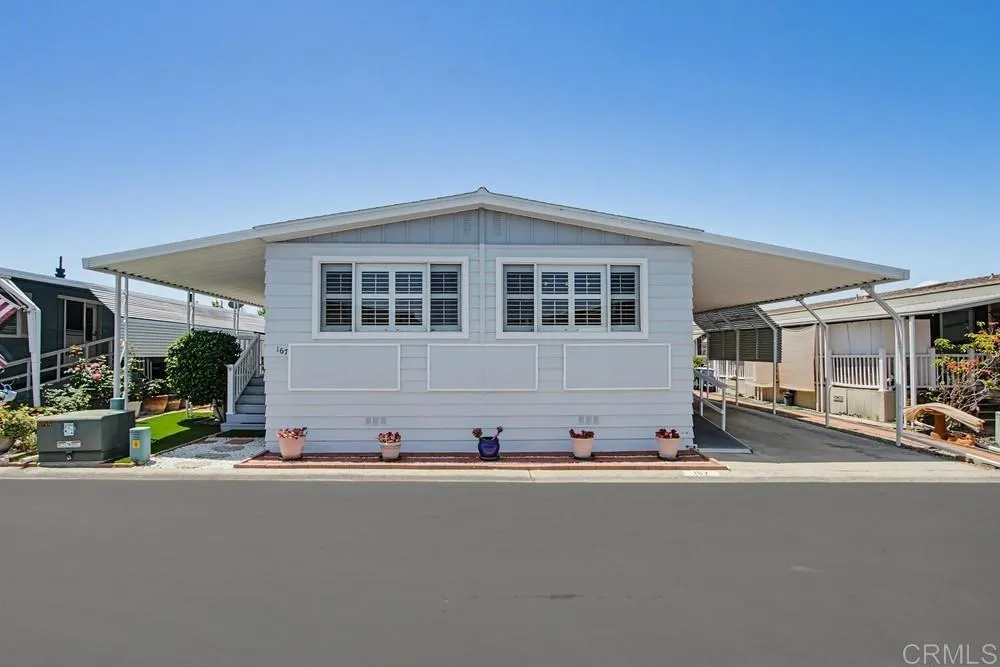 https://cdn.realtyfeed.com/cdn/127/306736599/9000f2ed56bd7852ff6ea9503039cf2e.webp