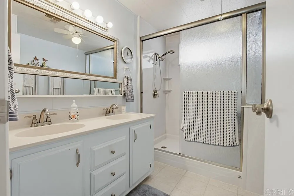 https://cdn.realtyfeed.com/cdn/127/306736599/d4a01fb1fdc1a16511be63d01c7e5021.webp
