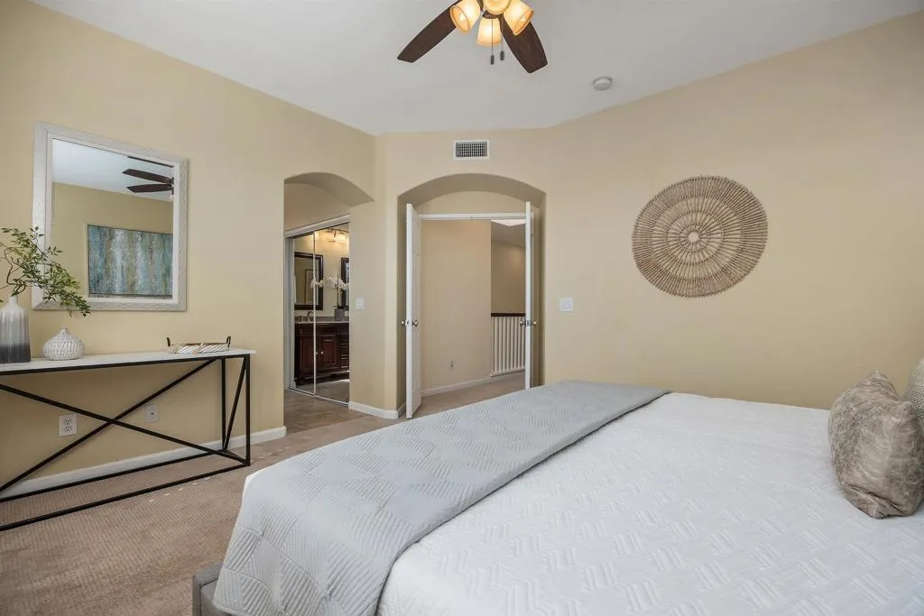 https://cdn.realtyfeed.com/cdn/127/306736614/8a42abb94e2bae0f0041c443a0294aef.webp