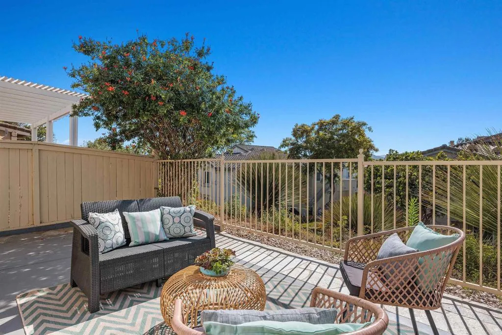 https://cdn.realtyfeed.com/cdn/127/306736614/967d136656a80d8ec9c1b106bf4d0303.webp