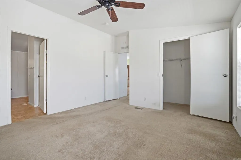 https://cdn.realtyfeed.com/cdn/127/306736687/1bc1b9e77676e814d4265b608caa46e4.webp
