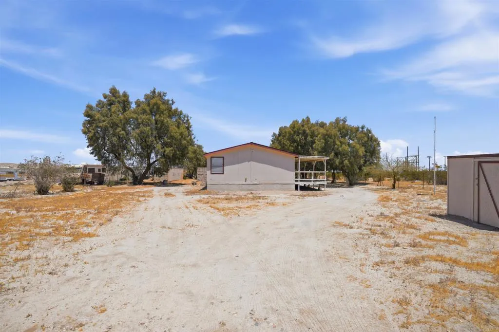 https://cdn.realtyfeed.com/cdn/127/306736687/79766620f77d6386e215746c307b5c51.webp
