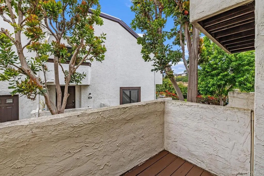 https://cdn.realtyfeed.com/cdn/127/306736699/40f6487a21fb1a52d8849468489b37d2.webp