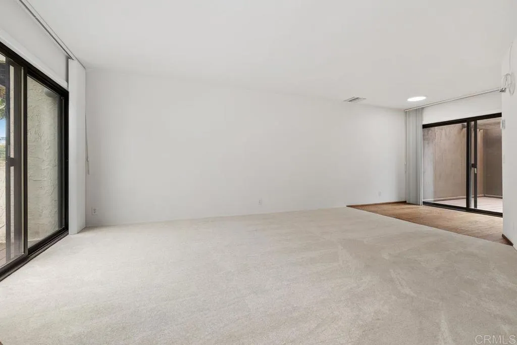 https://cdn.realtyfeed.com/cdn/127/306736699/72e7f64a31d83c22f2253a47f7fece6d.webp