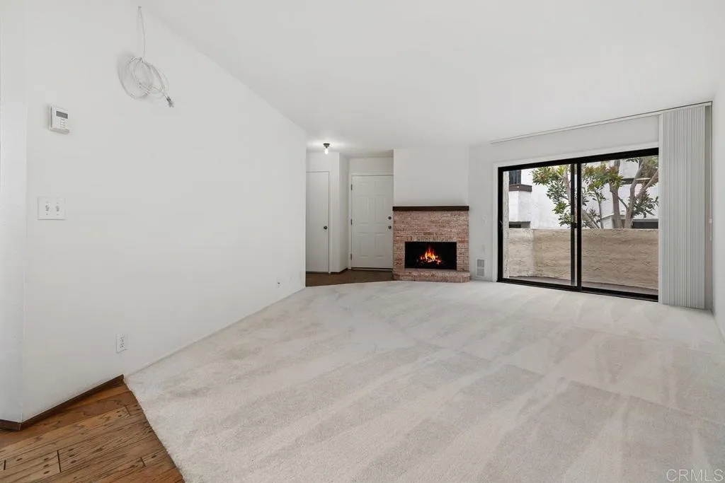 https://cdn.realtyfeed.com/cdn/127/306736699/a719faa4429fbceec63c8f20343eee96.webp