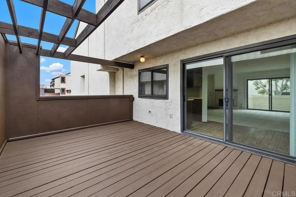 https://cdn.realtyfeed.com/cdn/127/306736699/cb970e93e0cd96f44c287f65249ae699.webp