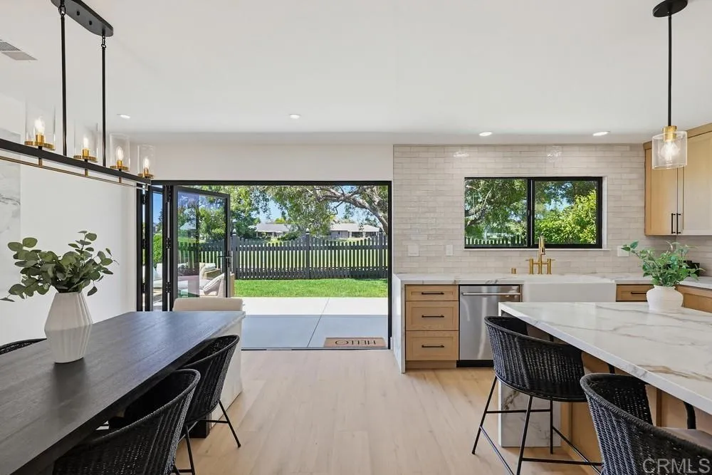 https://cdn.realtyfeed.com/cdn/127/306736701/7649804d8c28fc25efaaf9c7af949d1c.webp