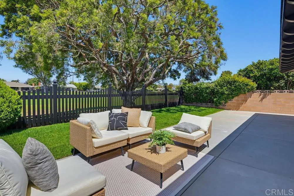 https://cdn.realtyfeed.com/cdn/127/306736701/a2e3f08f7202a5196762927ea3bda2ba.webp