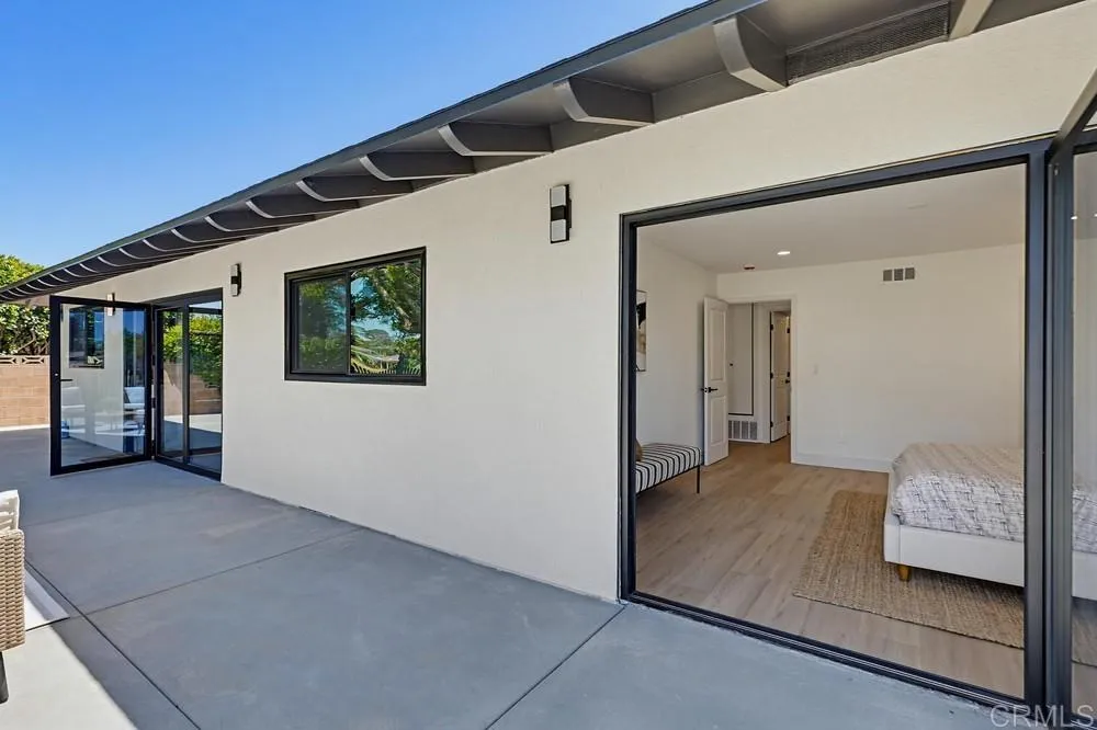 https://cdn.realtyfeed.com/cdn/127/306736701/d0be836c7c8b74d847bd30aca95f3c01.webp