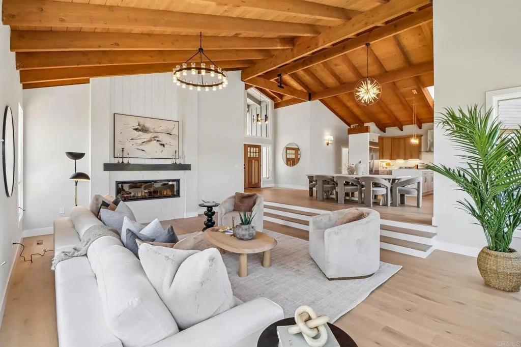 https://cdn.realtyfeed.com/cdn/127/306736715/07d5fb318ad188aaa3531356a2912a48.webp