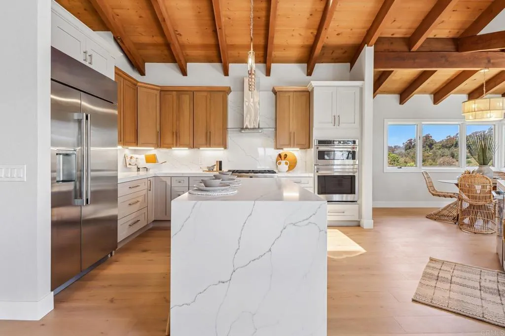 https://cdn.realtyfeed.com/cdn/127/306736715/496a76010033137060487d35a929ffcd.webp