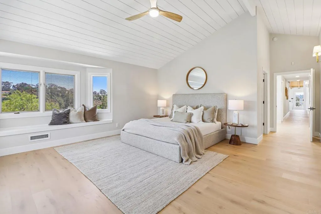 https://cdn.realtyfeed.com/cdn/127/306736715/5d5939265c10a72c837ec9674ba1f544.webp