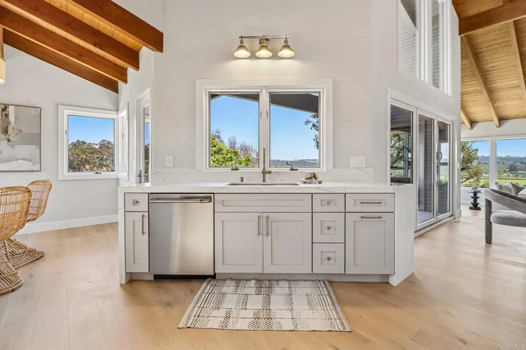 https://cdn.realtyfeed.com/cdn/127/306736715/ae65249dda0b56a8f27867d0af7950a0.webp