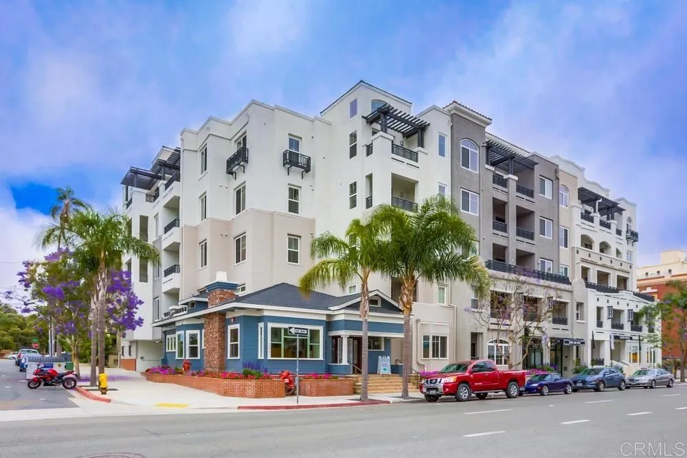 3275 5th Avenue Unit 204