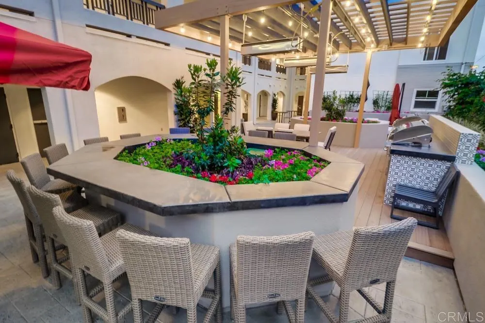 https://cdn.realtyfeed.com/cdn/127/306736752/9a85263809b7755a67c898d480901831.webp